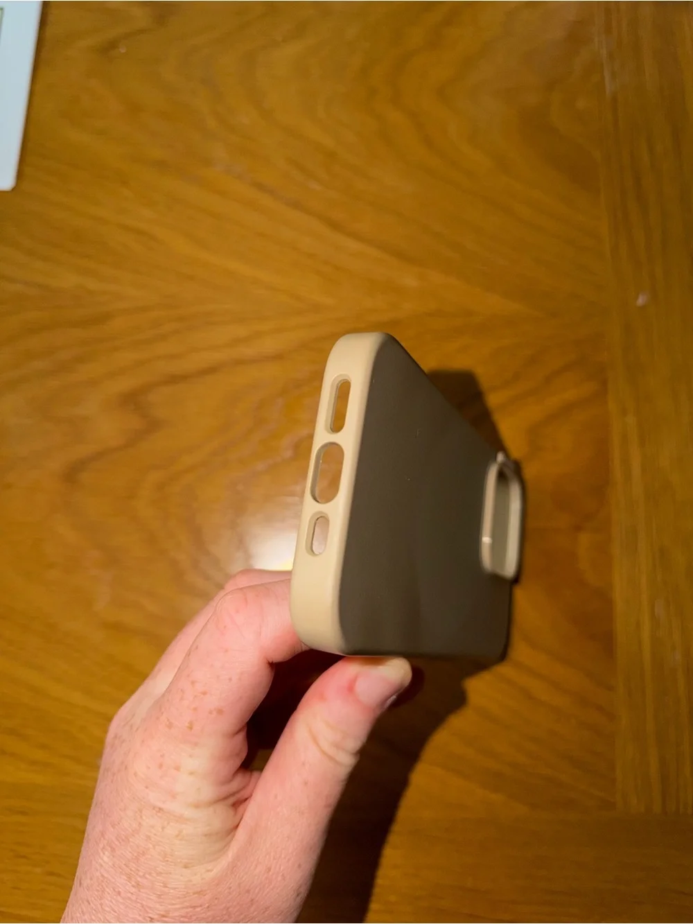 PopSocket Beige iPhone 15 Pro MagSafe Case